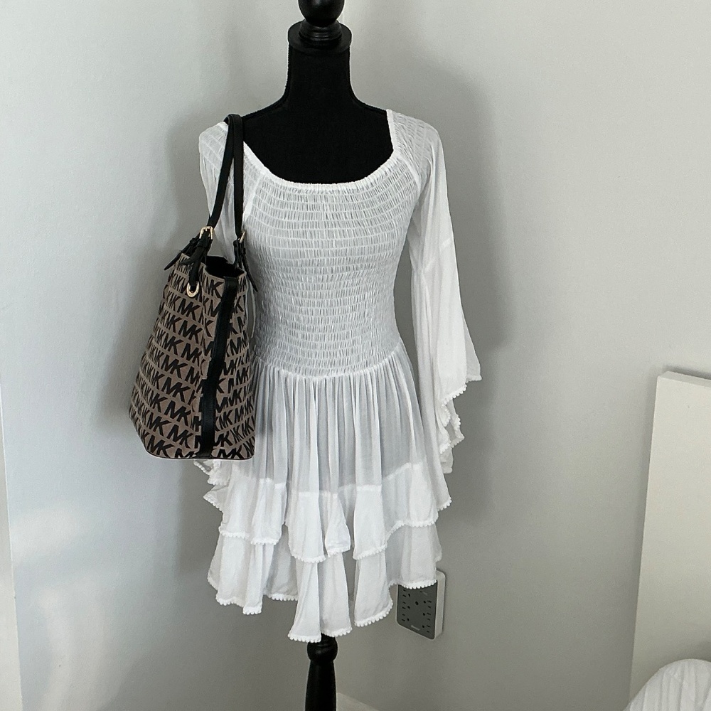 Michael Kors Tote Bag - Picture 9 of 16